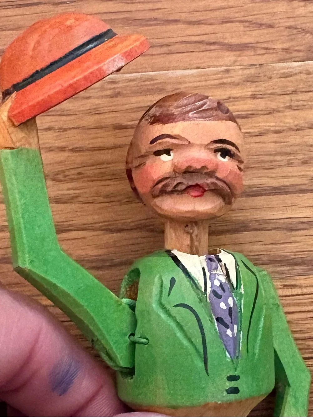 Hand Carved Moving Figure Wine Bottle Stopper/Cork, Vintage
